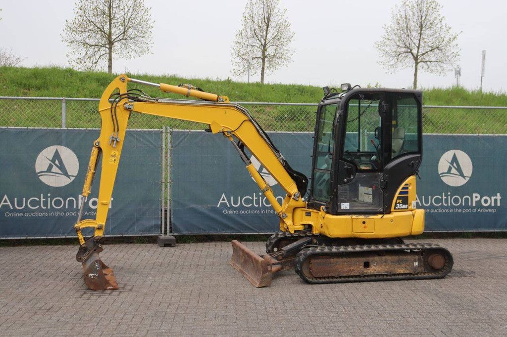 Raupenbagger Komatsu PC35MR-5 Diesel 2018