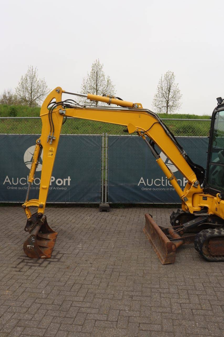 Raupenbagger Komatsu PC35MR-5 Diesel 2018