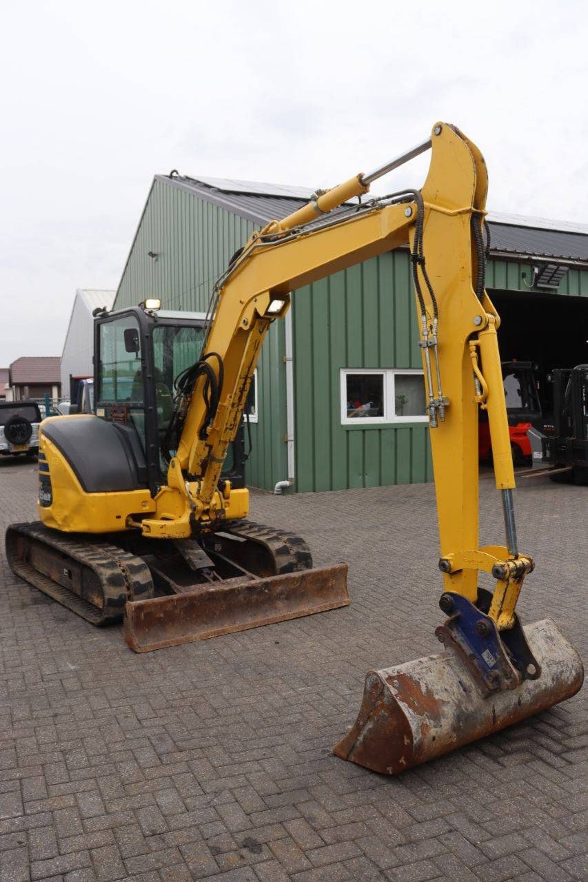 Raupenbagger Komatsu PC55MR-5M0 Diesel 2018