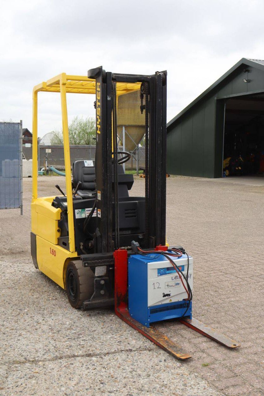 Hyster J1.60XMT Elektrogabelstapler, 1550 kg, 3,33 m, Baujahr 1996