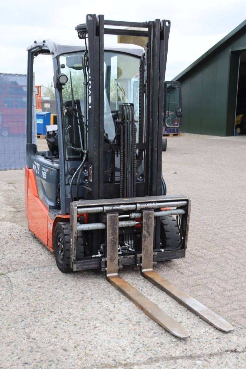 Toyota 8FBE16T Electric Forklift 1600kg 3.3m 2018