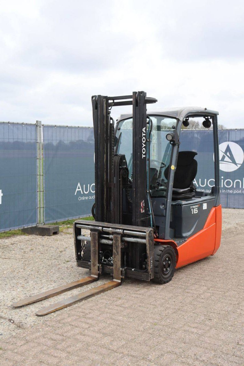 Toyota 8FBE16T Electric Forklift 1600kg 3.3m 2018