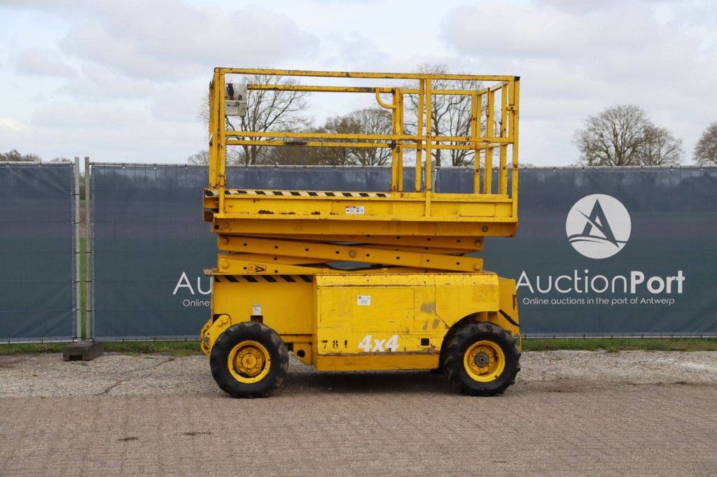 Schaarlift Genie GS-2668 IC Diesel 9.75m 1999