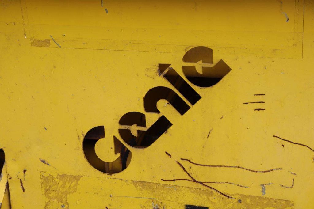 Schaarlift Genie GS-2668 IC Diesel 9.75m 1999