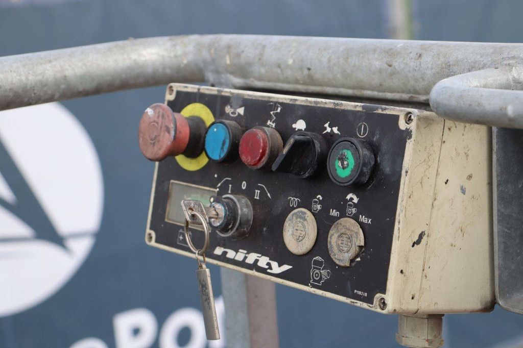 Niftylift HR10E Electric Articulated Boom Lift 10m 2001