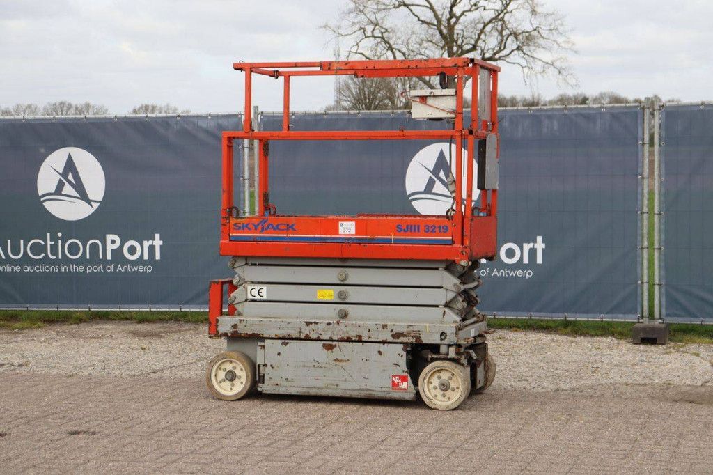 Skyjack SJIII 3219 Electric Scissor Lift 7.8m 2005