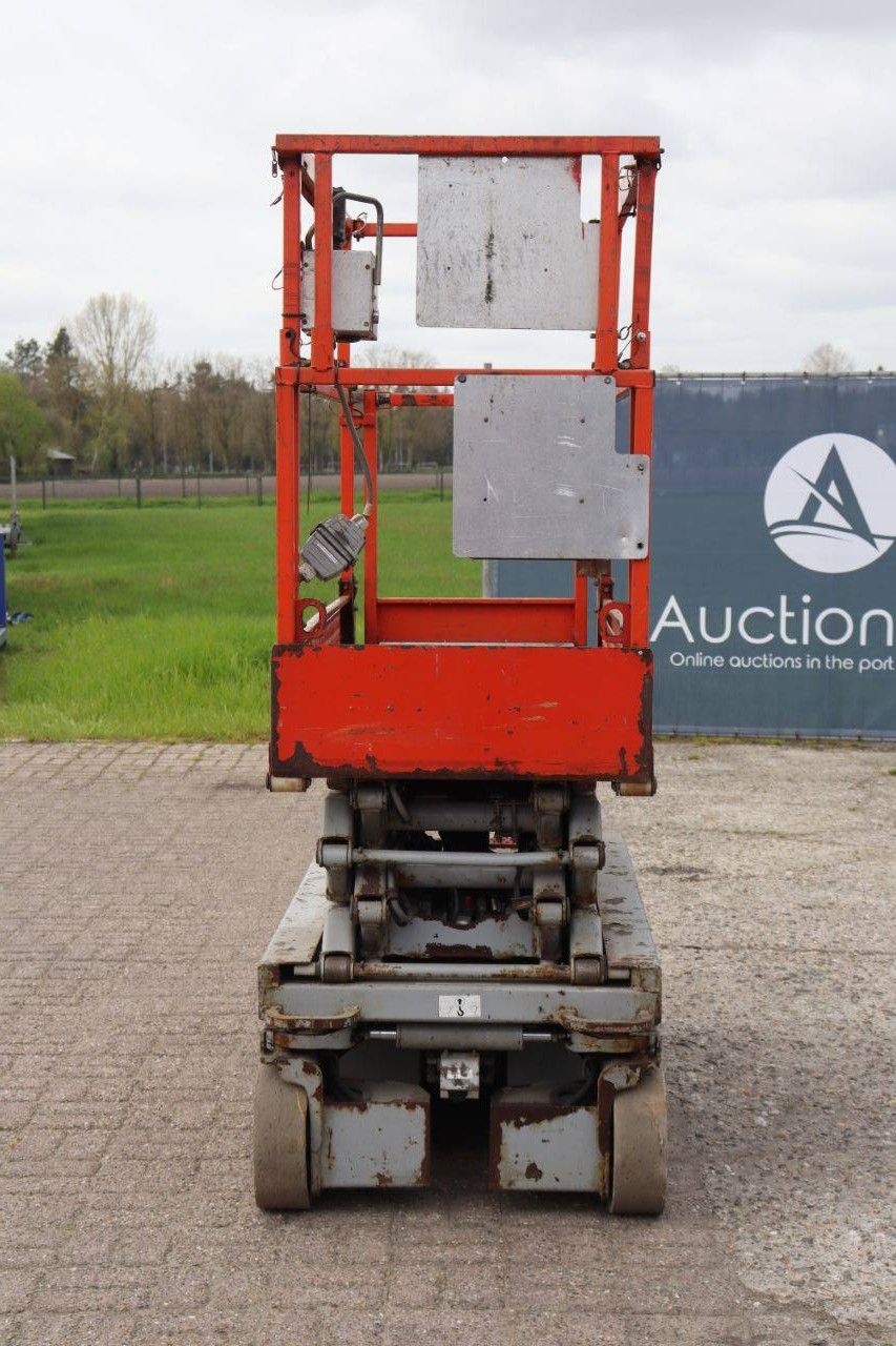 Skyjack SJIII 3219 Electric Scissor Lift 7.8m 2005