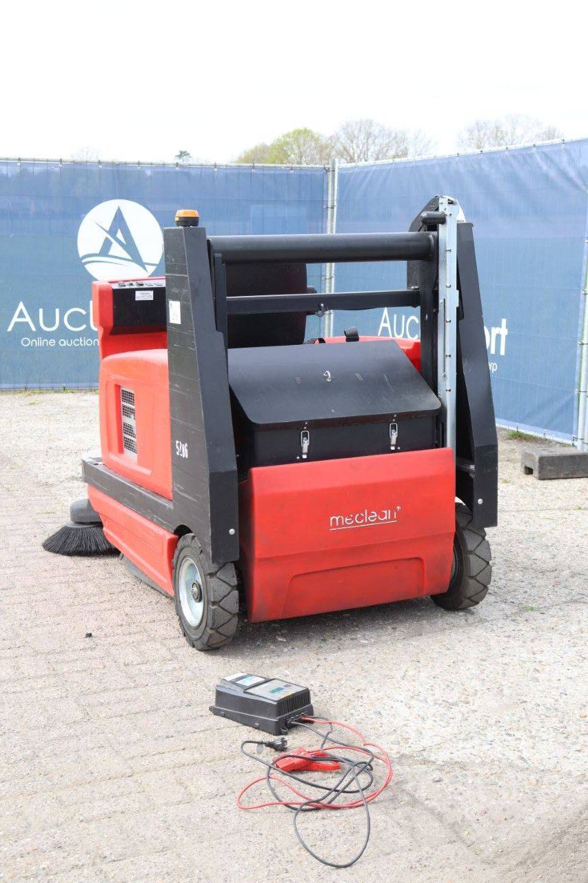 Meclean Elektrokehrmaschine