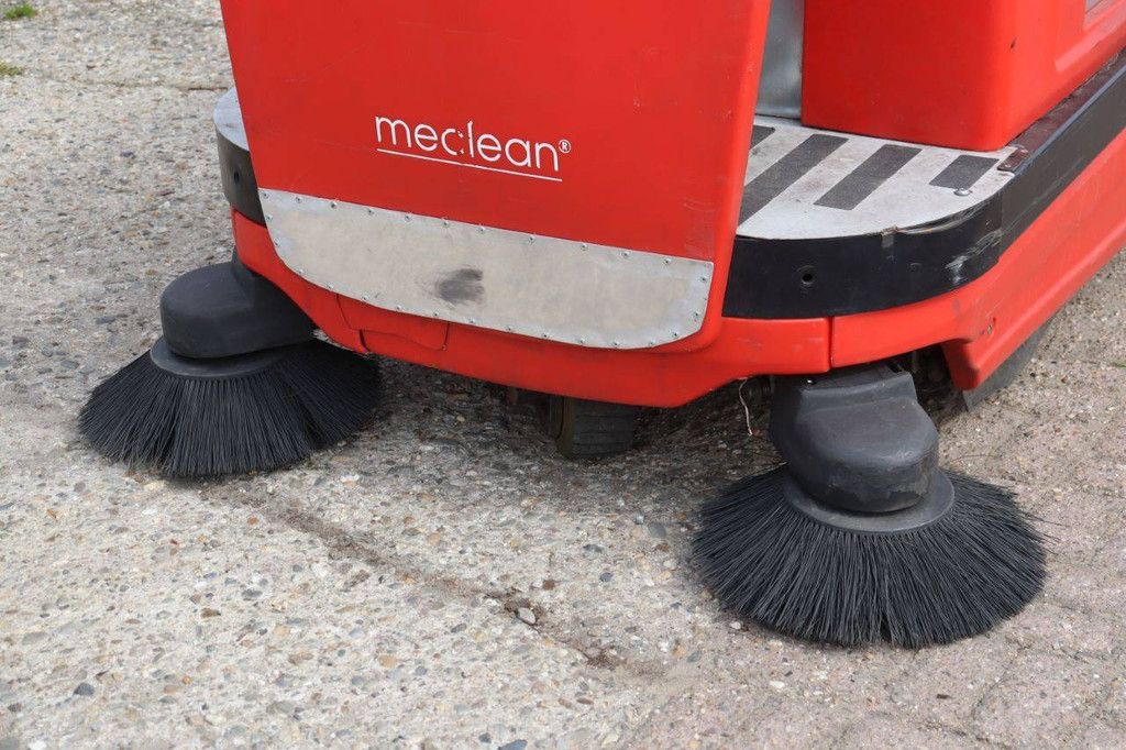 Meclean Elektrokehrmaschine