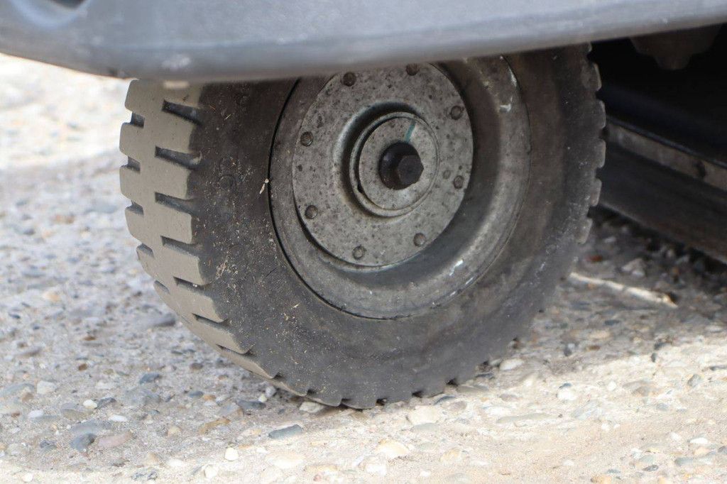 Meclean PowerScrub 100D Electric Scrubber 2016