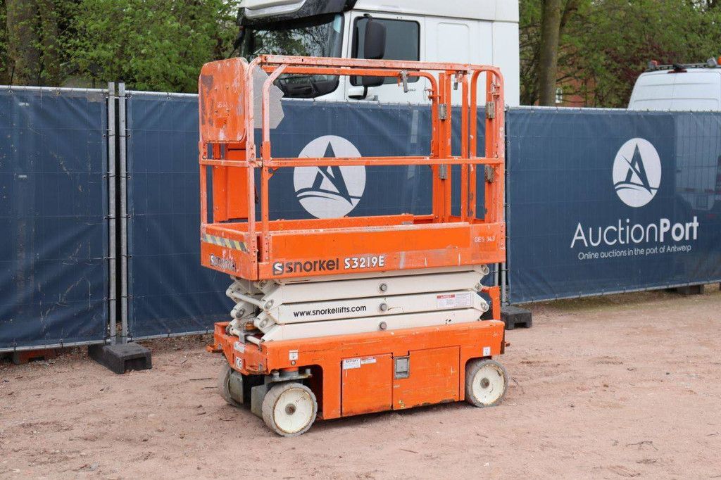 Scherenarbeitsbühne S3219E Elektrisch 7,8 m 2019