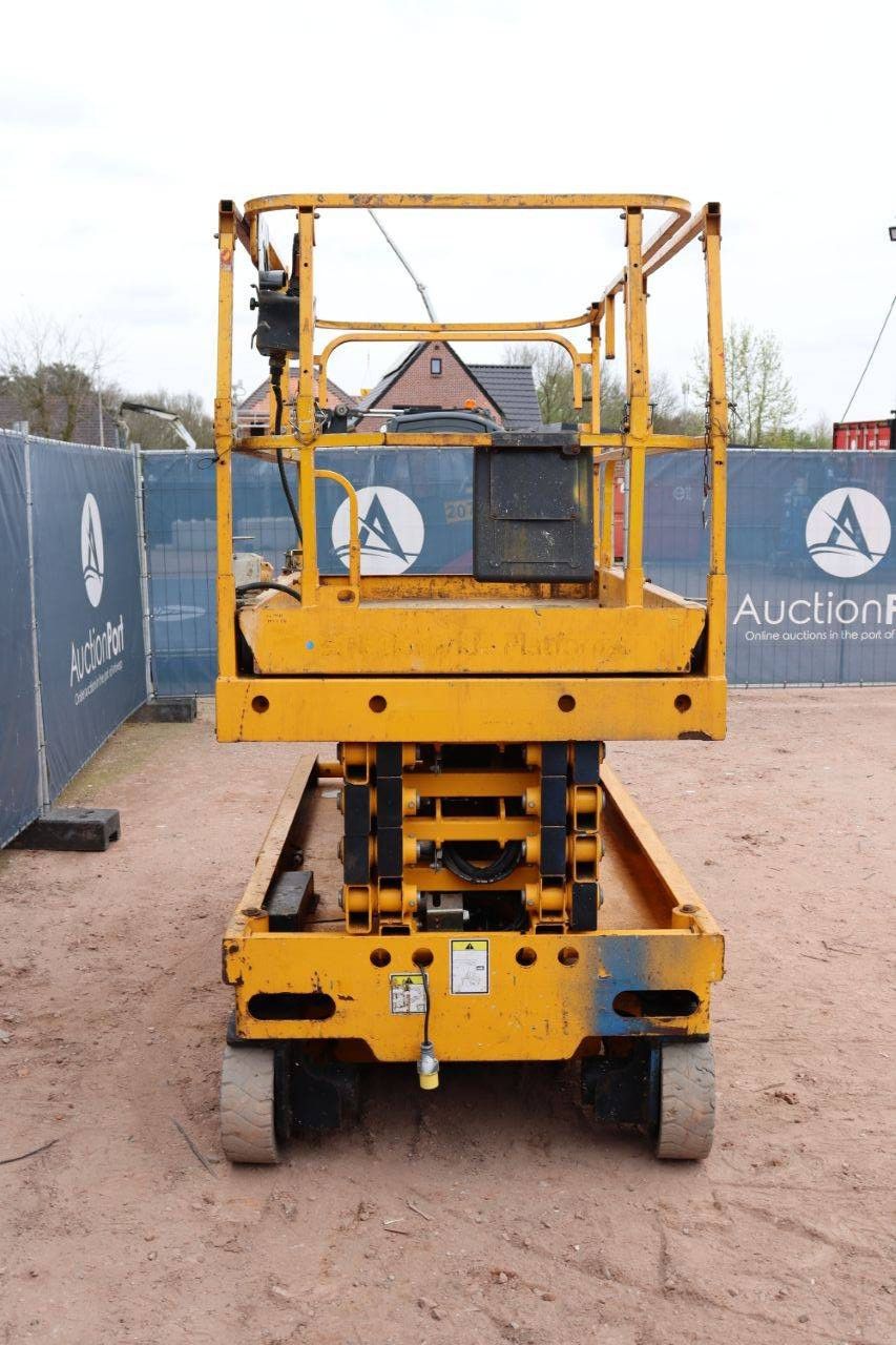 Scherenarbeitsbühne Haulotte COMPACT12 Electric 12m 2014