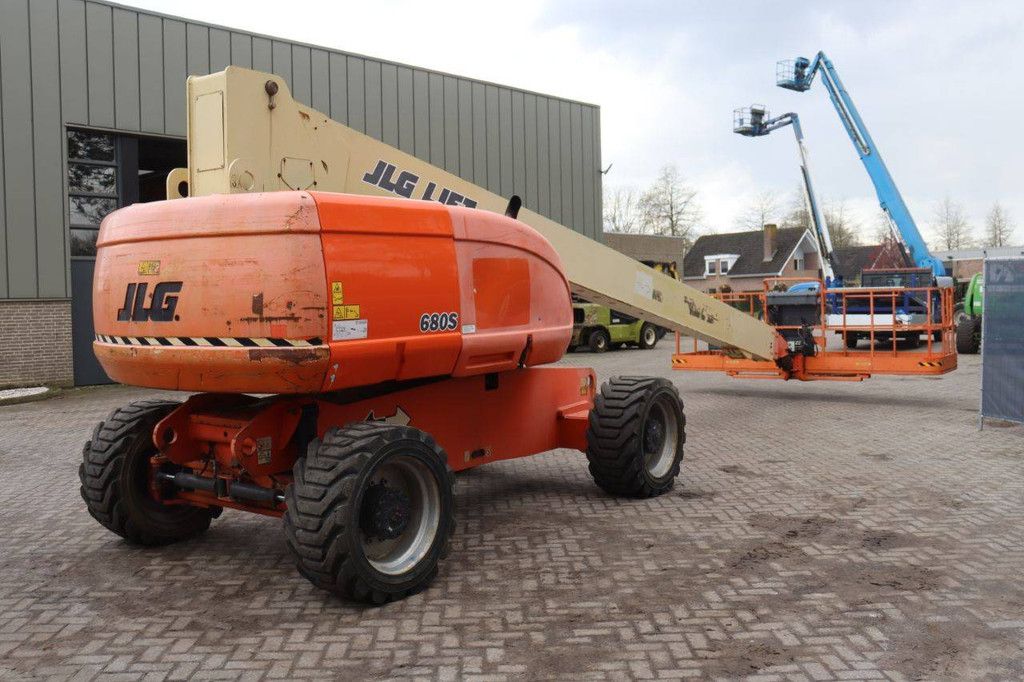 Telescopic boom lift JLG 680S Diesel 22.7m 2008