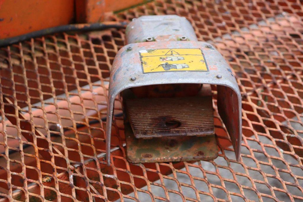 Telescopic boom lift JLG 680S Diesel 22.7m 2008