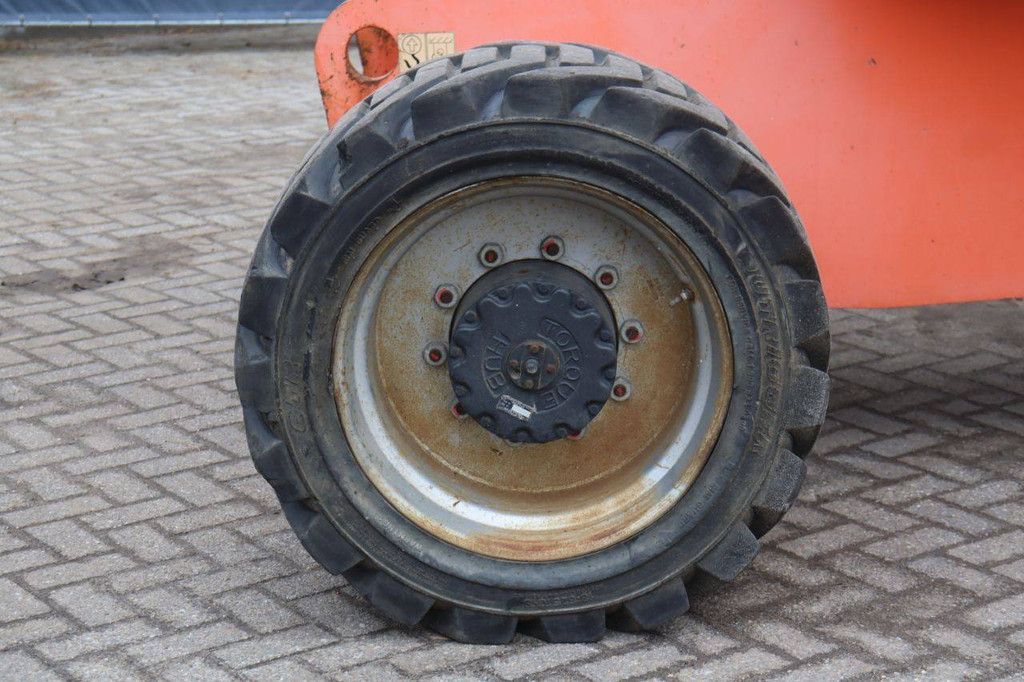 Telescopic boom lift JLG 680S Diesel 22.7m 2008