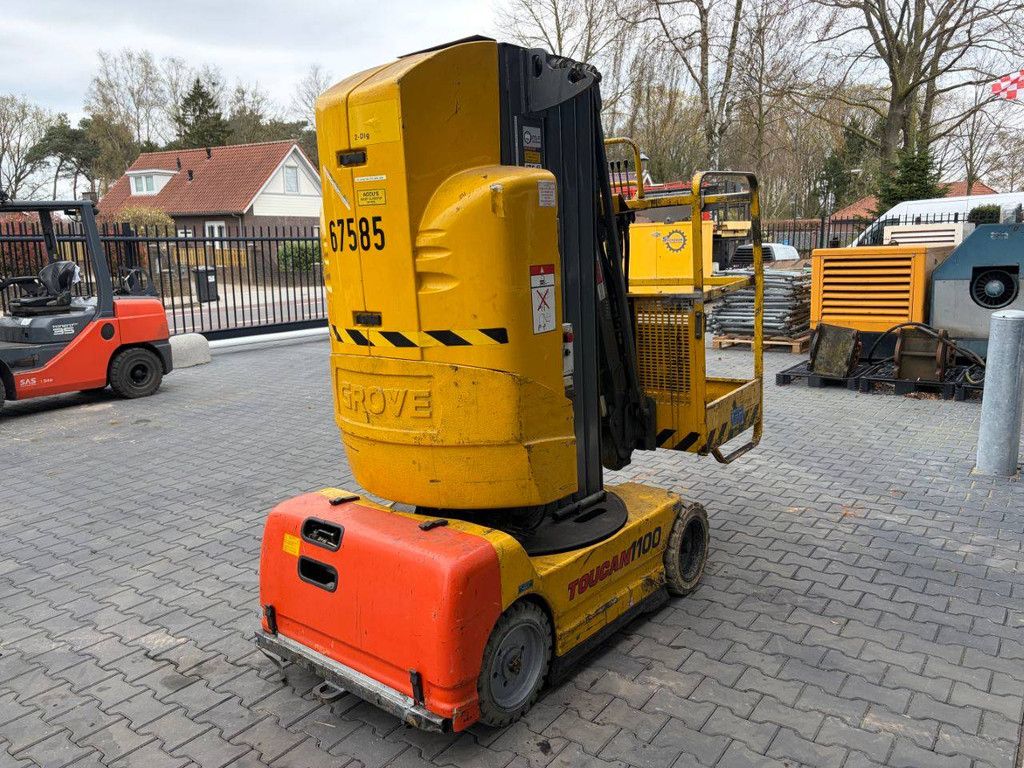 Grove Toucan 1100A Elektrischer Mastlift 11m 2001