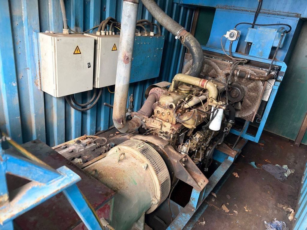 Stamford UC.I274F1 Dieselgenerator 160 kVA, Baujahr 1998, installiert in einem Container