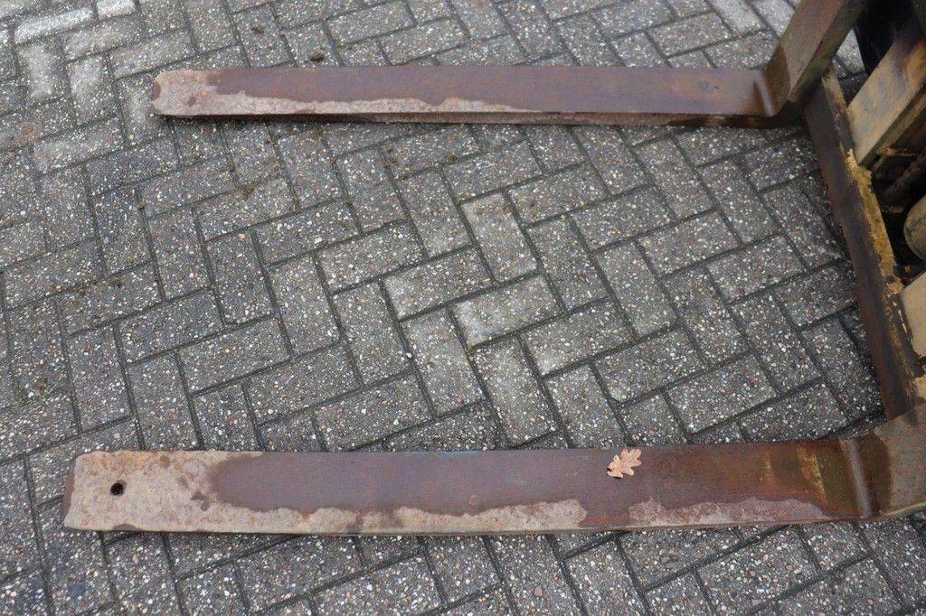 Gabelstapler TCM FD30Z5 Diesel 2300 kg