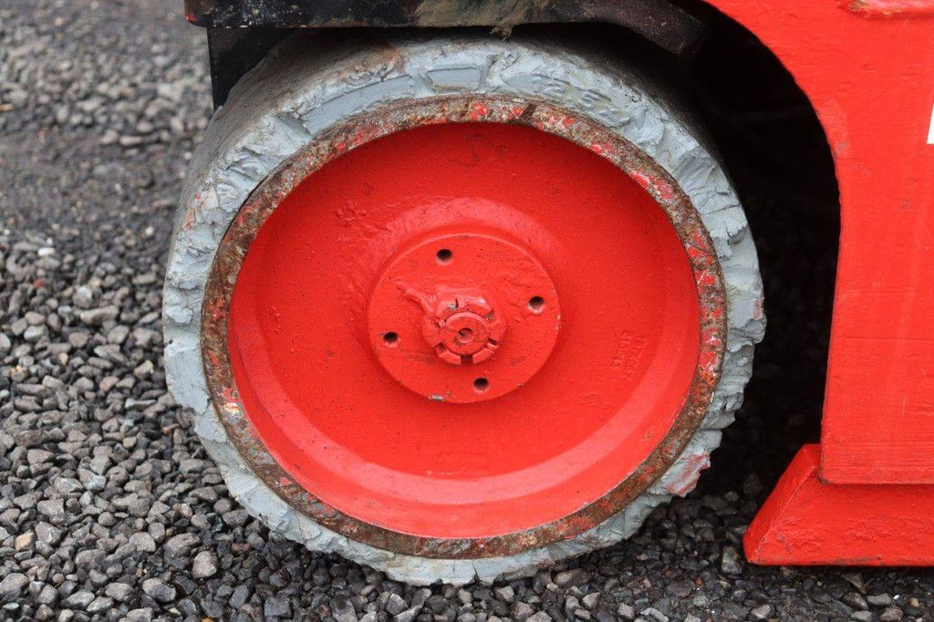 Scissor lift Haulotte Optimum 6 Electric 6.45m 2009