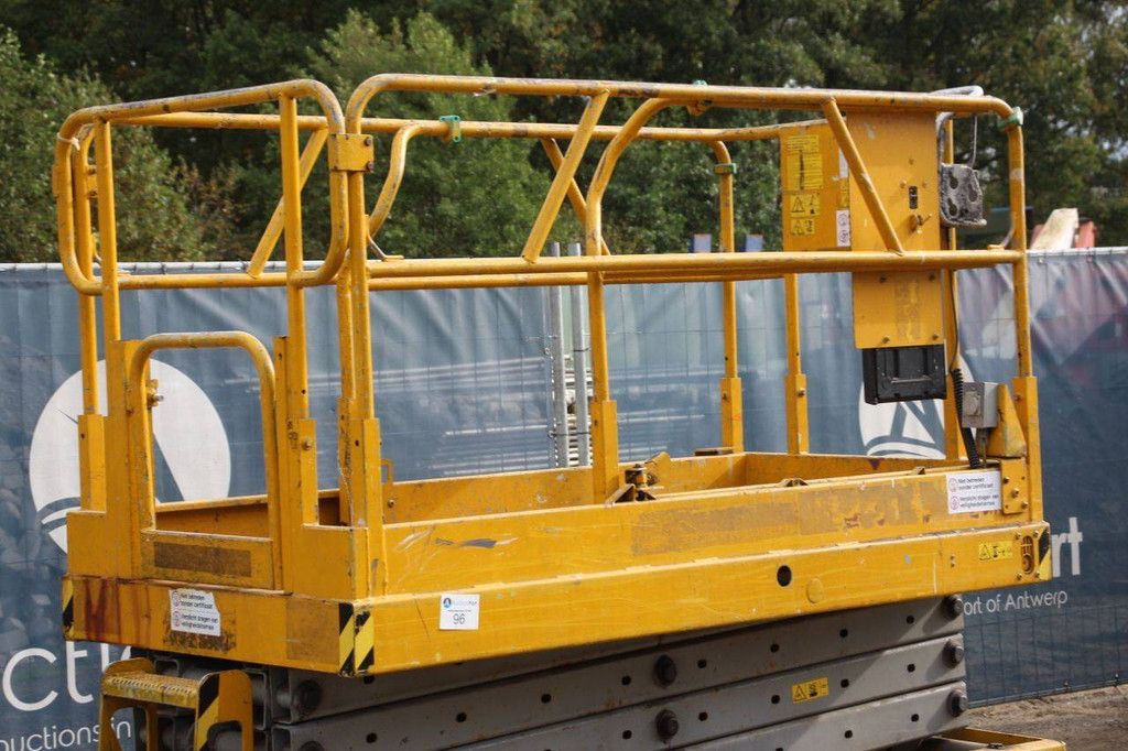 Genie GS-2646 Elektrische Scherenbühne 10 m 1999