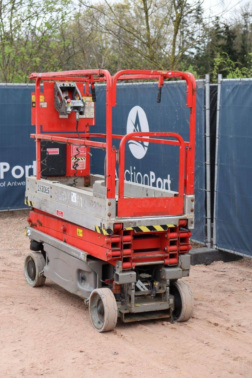 Scissor lift JLG 1930ES Electric 7.72m 2008