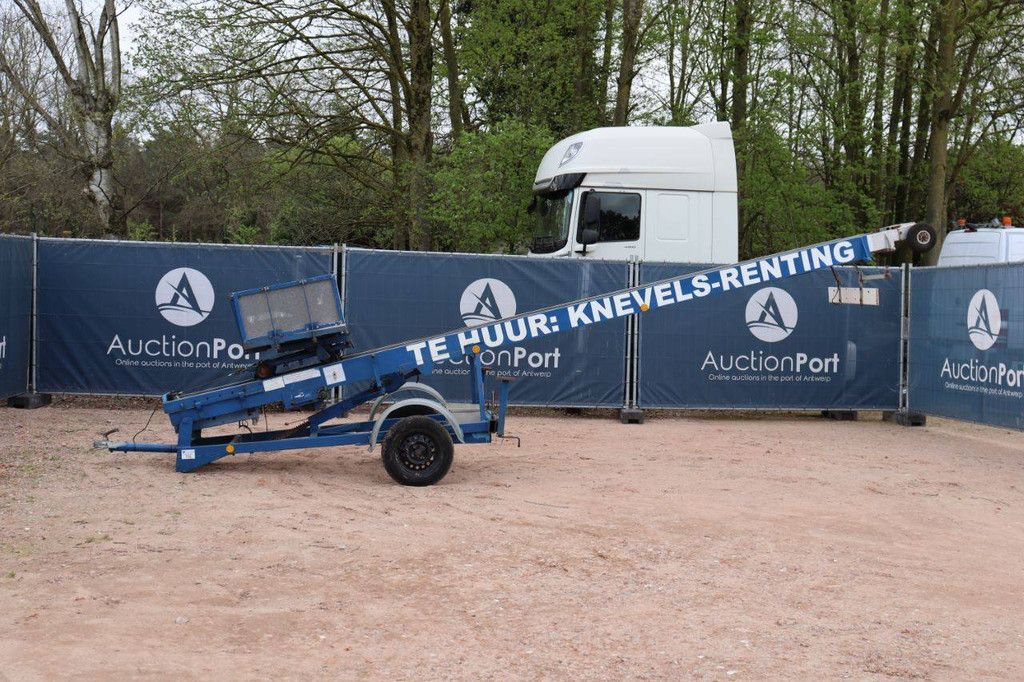 Moving lift Fritz Emminghaus Pionier 85616 Electric 200kg 16m 2008