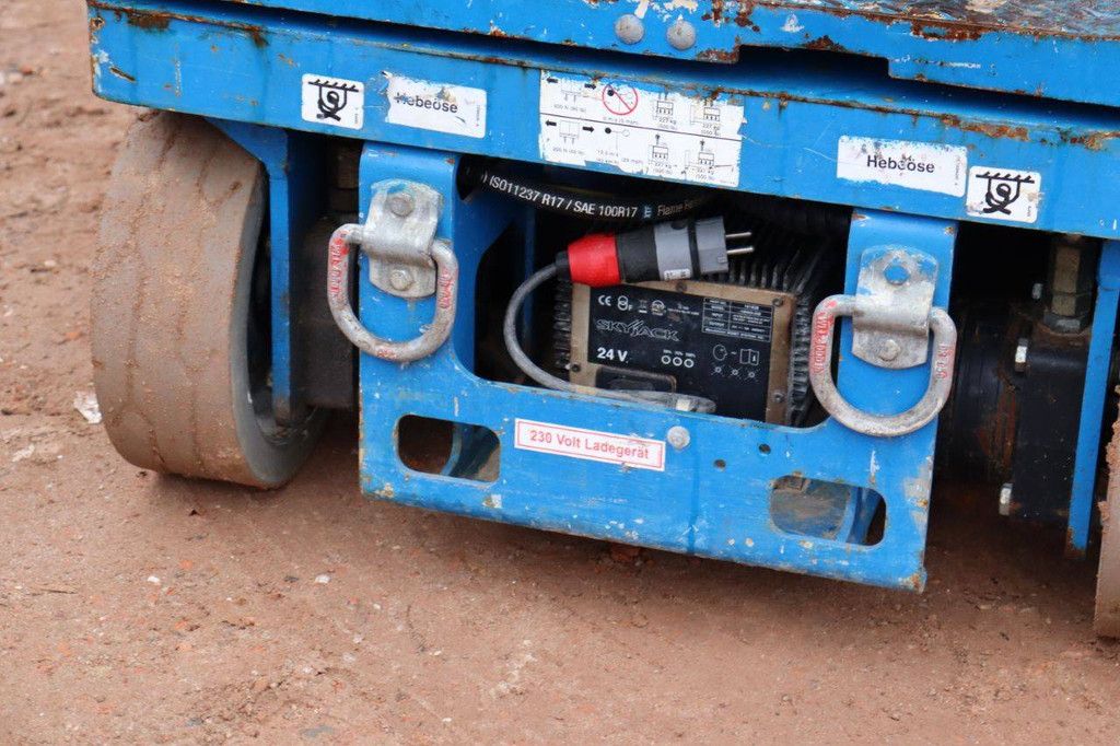 Skyjack SJ12 Elektrischer Mastlift 5,6 m 2015