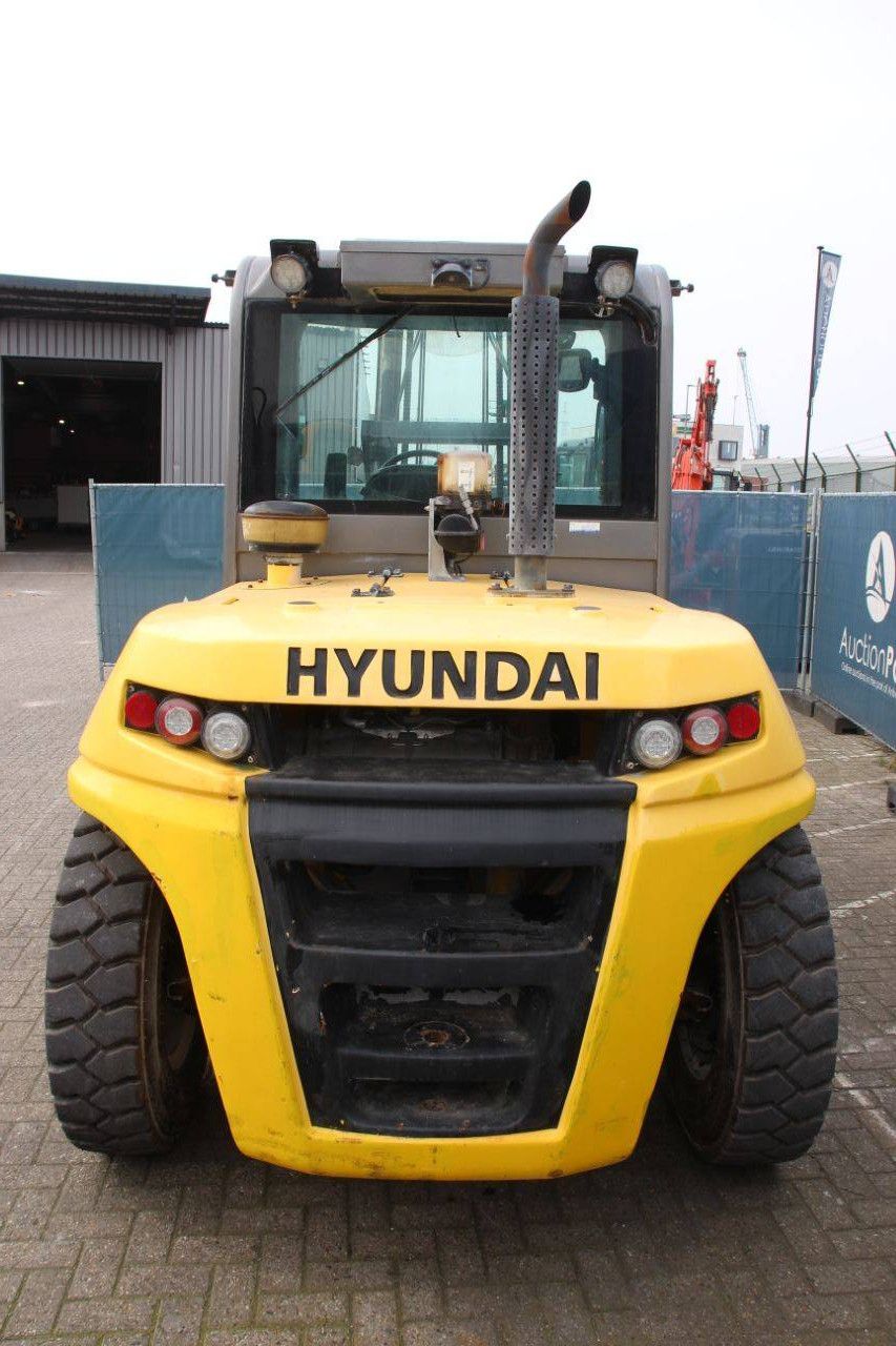 Hyundai 80D-9 Diesel Forklift 8000kg 2016