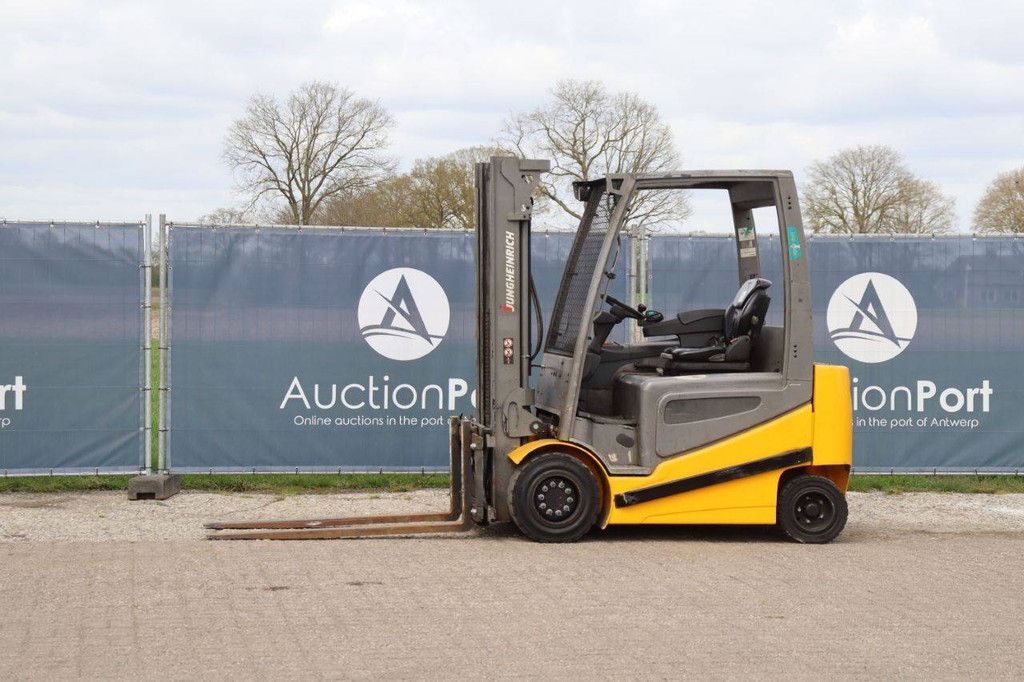 Gabelstapler Jungheinrich EFG 430k Elektro 3000kg 3,3m 2018