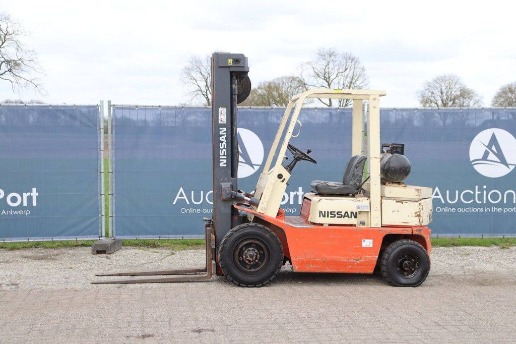 Nissan Forklift PF02A20U 2000kg LPG
