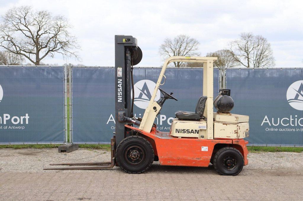 Nissan Forklift PF02A20U 2000kg LPG