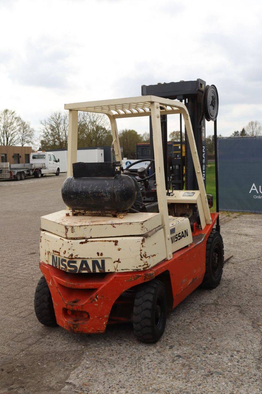 Nissan Forklift PF02A20U 2000kg LPG