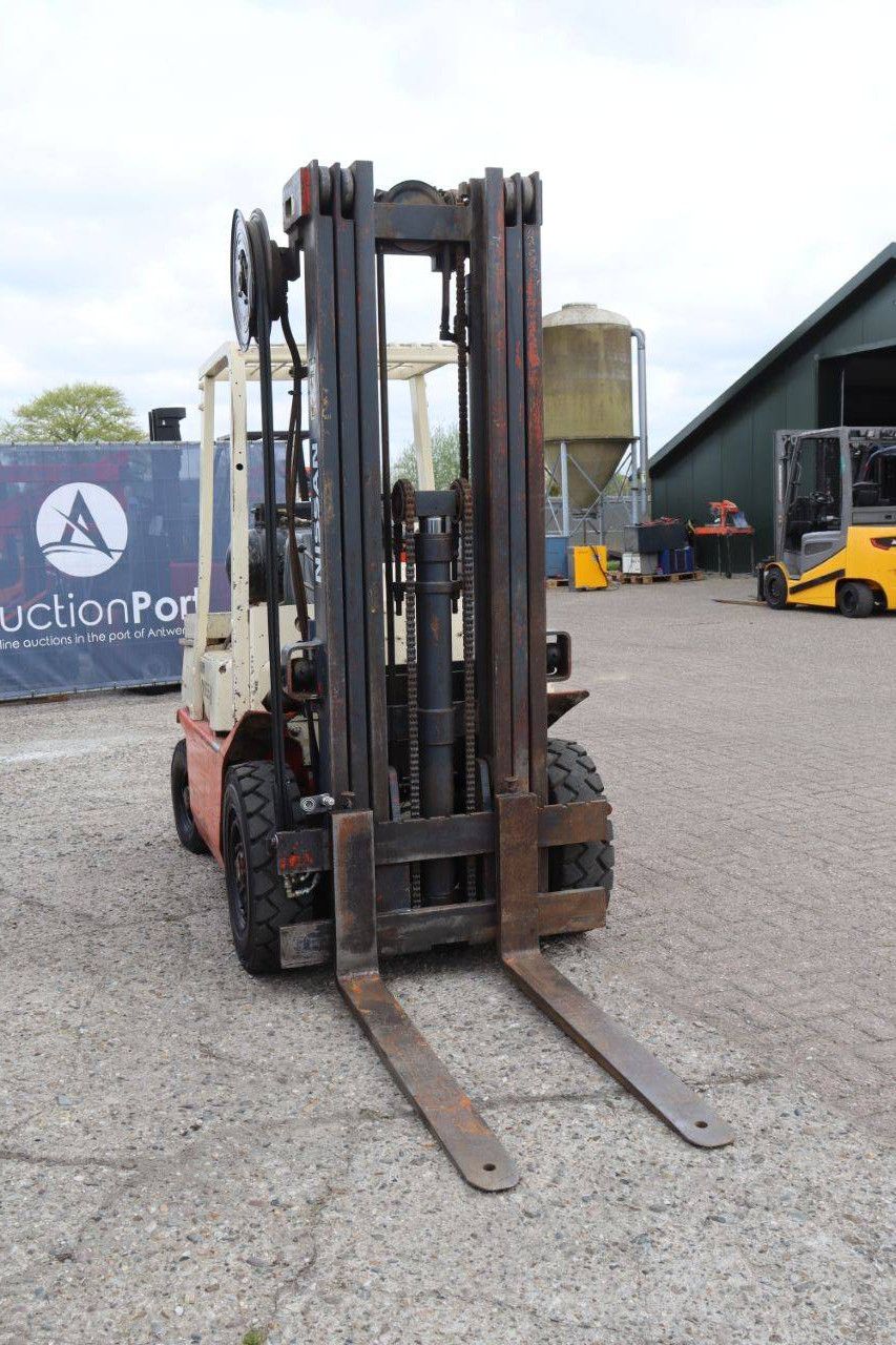 Nissan Forklift PF02A20U 2000kg LPG