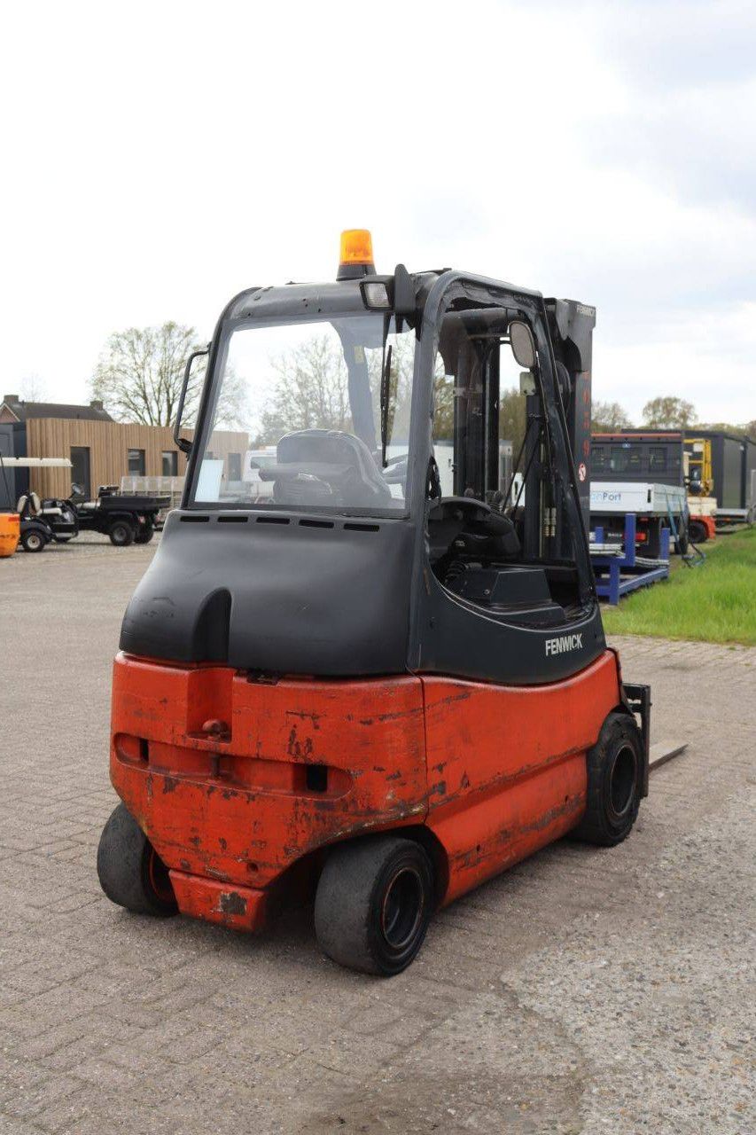 Gabelstapler Fenwick-Linde E30-03/600 Elektro 3000 kg 4,4 m 2011