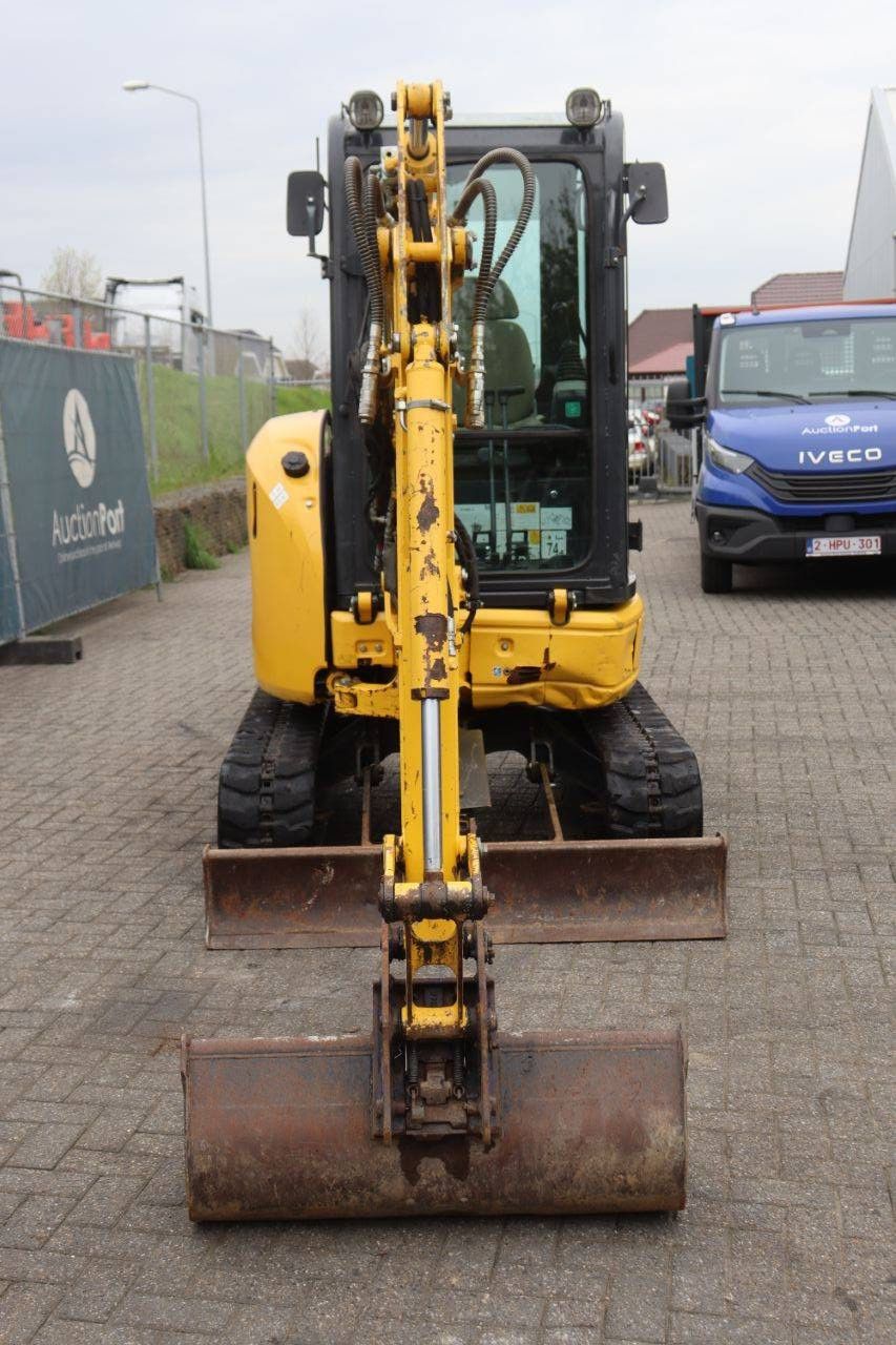 Crawler excavator Komatsu PC26MR-3 Diesel 2018