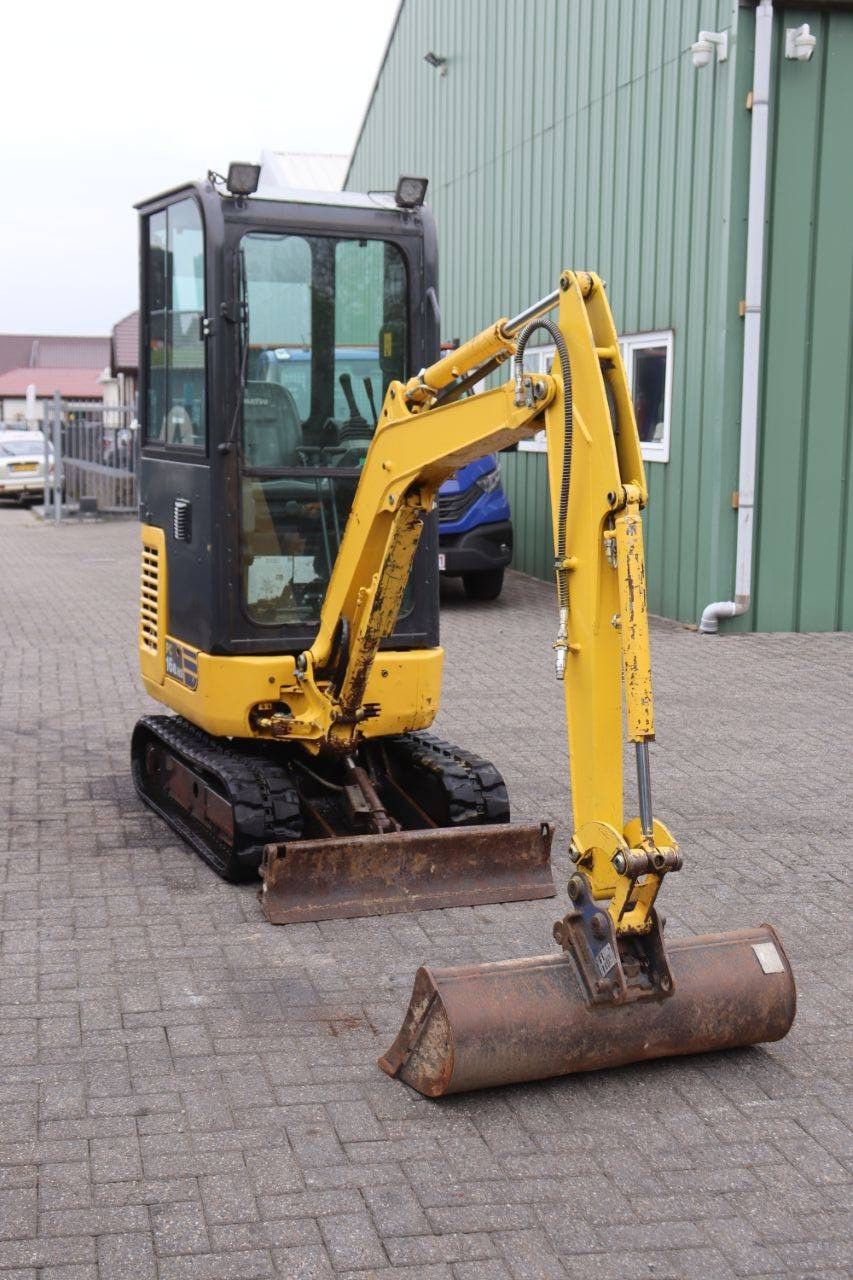 Mini excavator Komatsu PC16R-HS Diesel 2012