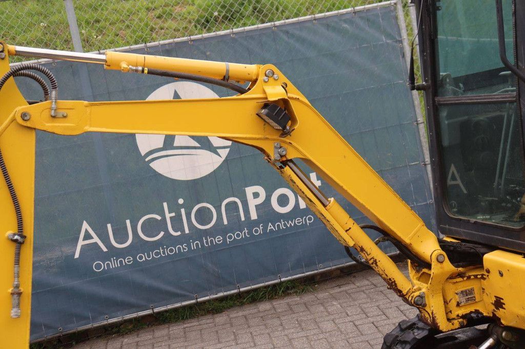 Mini excavator Komatsu PC16R-HS Diesel 2012