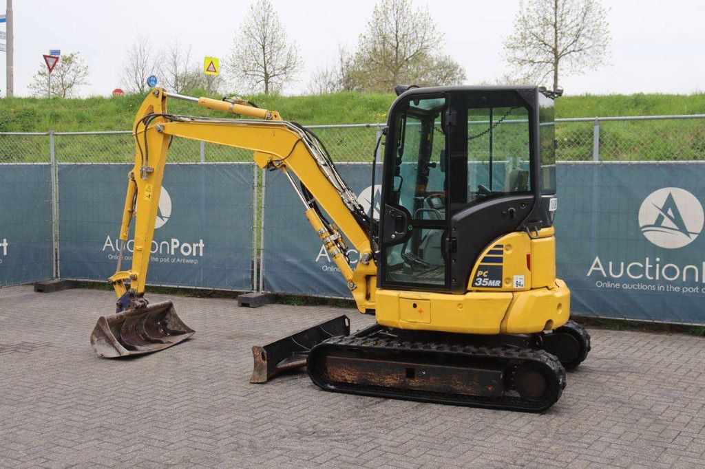 Crawler excavator Komatsu PC35MR Diesel 2018