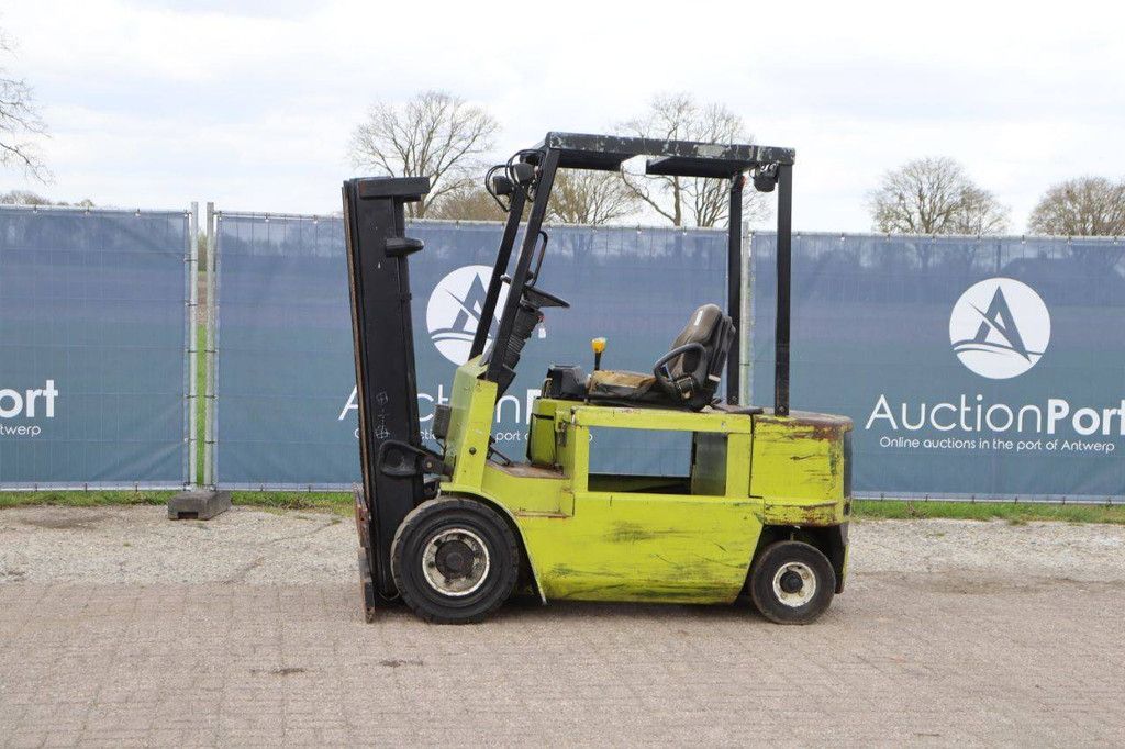Heftruck Clark 30S Elektrisch 3000kg 1997