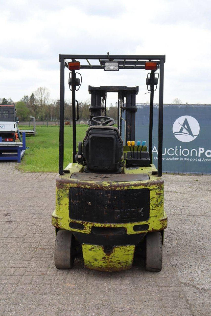 Heftruck Clark 30S Elektrisch 3000kg 1997