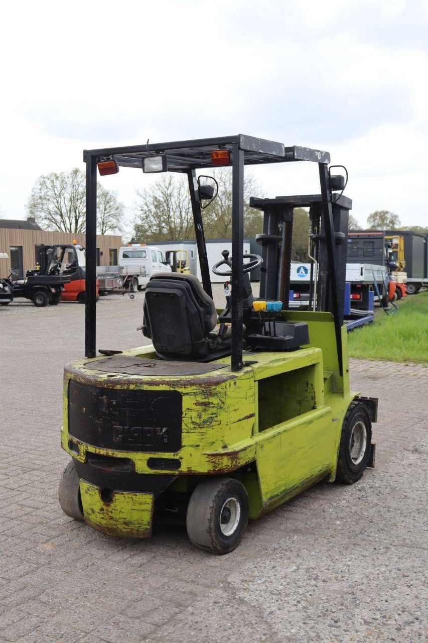 Heftruck Clark 30S Elektrisch 3000kg 1997