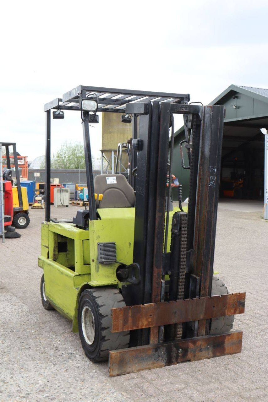 Heftruck Clark 30S Elektrisch 3000kg 1997