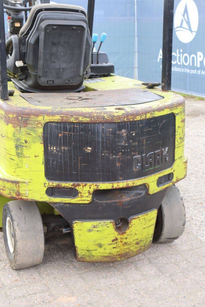 Heftruck Clark 30S Elektrisch 3000kg 1997