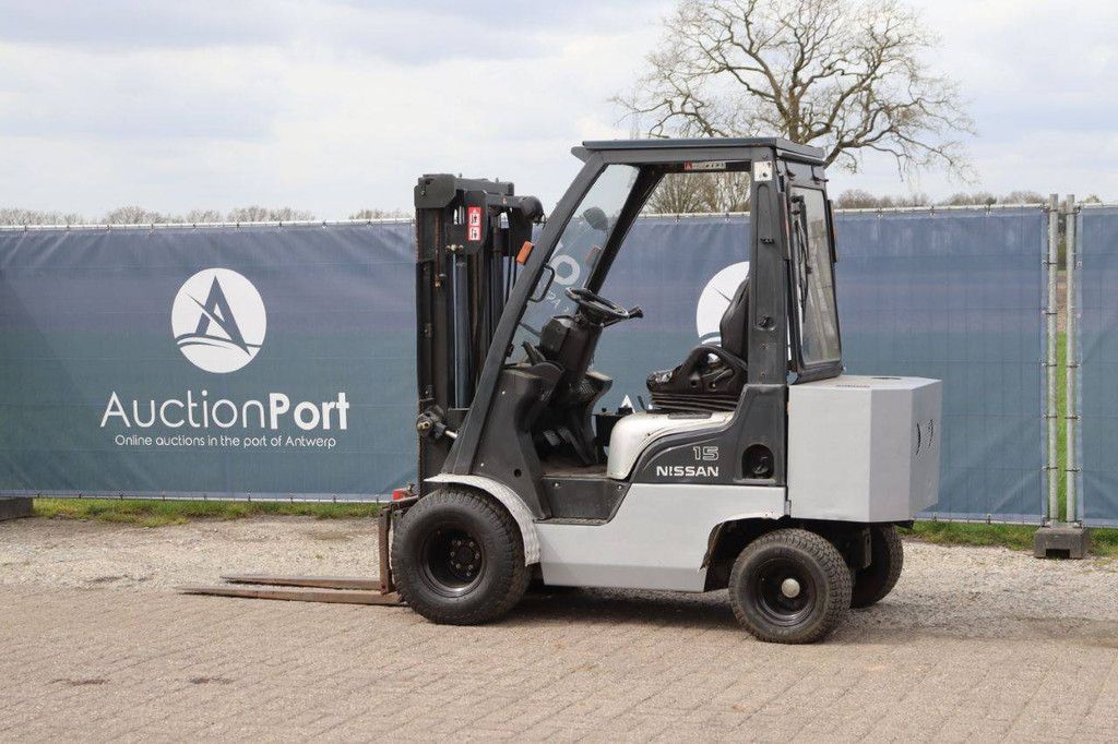 Gabelstapler Nissan H 01A15 Diesel 1500 kg 3,0 m