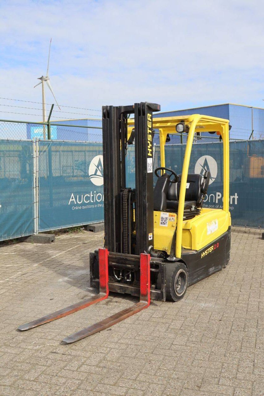 Forklift Hyster J2.0XNT Electric 1830kg 4.9m 2012