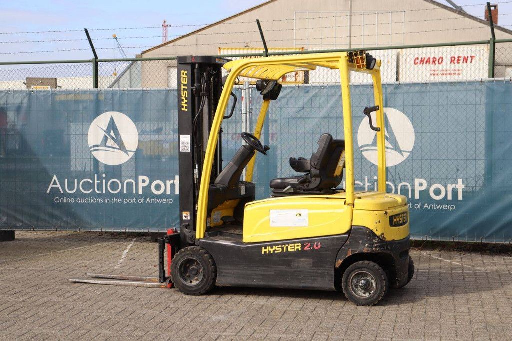 Hyster J2.0XN Elektrogabelstapler, 1890 kg, 3,43 m, Baujahr 2010