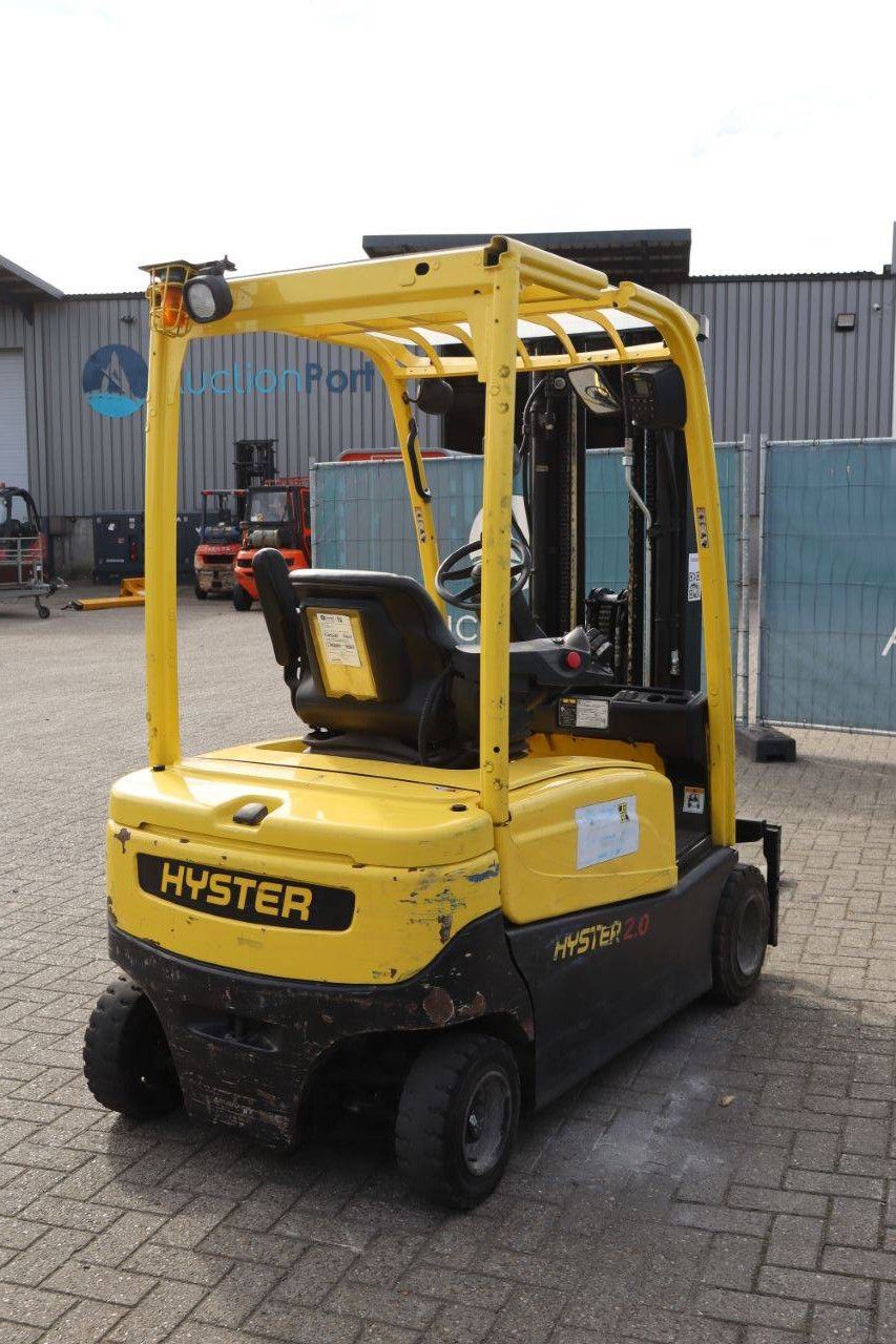 Hyster J2.0XN Elektrogabelstapler, 1890 kg, 3,43 m, Baujahr 2010