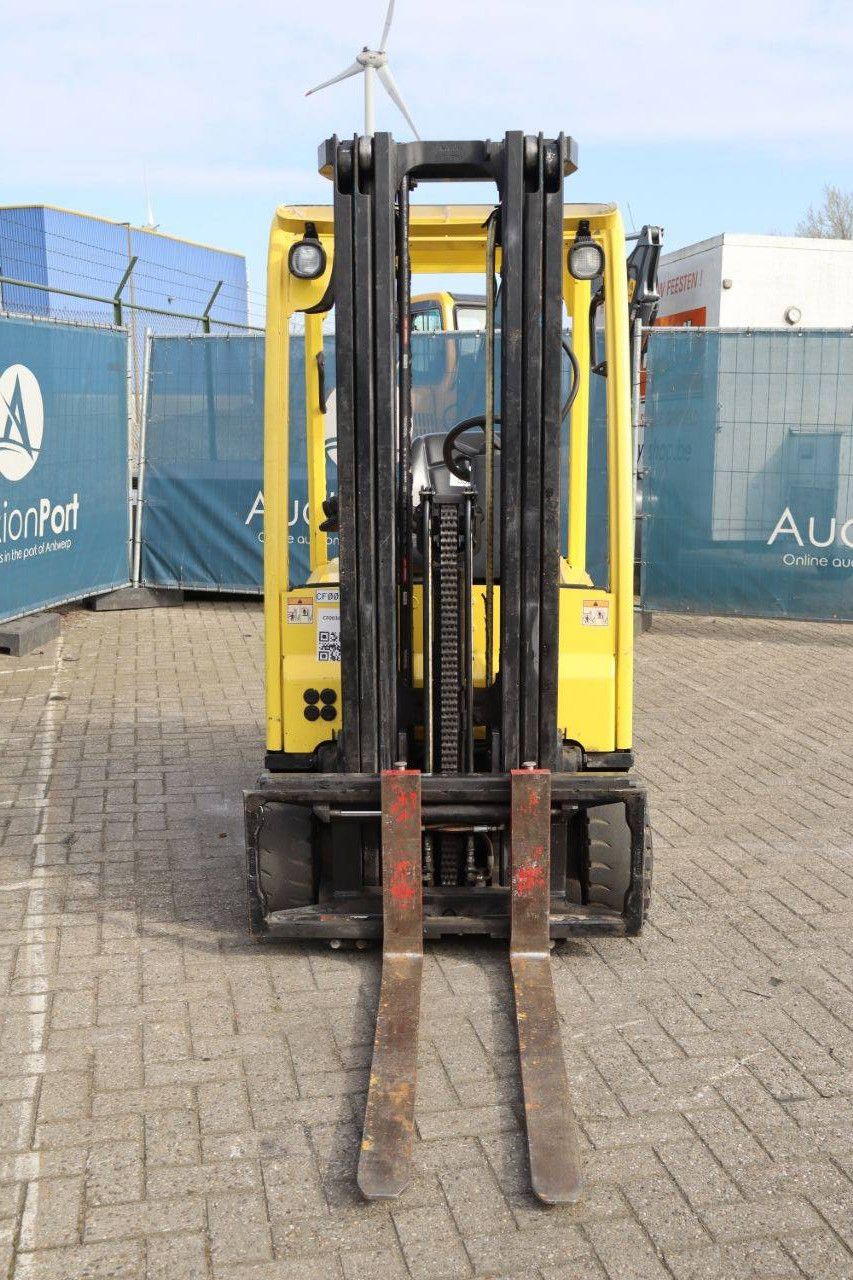 Hyster J2.0XN Elektrogabelstapler, 1890 kg, 3,43 m, Baujahr 2010