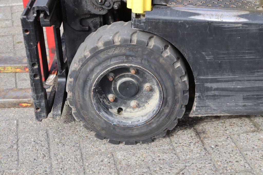 Hyster J2.0XN Elektrogabelstapler, 1890 kg, 3,43 m, Baujahr 2010