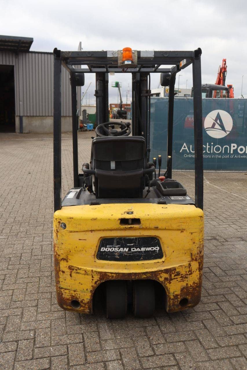 Doosan Daewoo B20T-5AC Elektrogabelstapler, 2000 kg, 4,7 m, Baujahr 2006